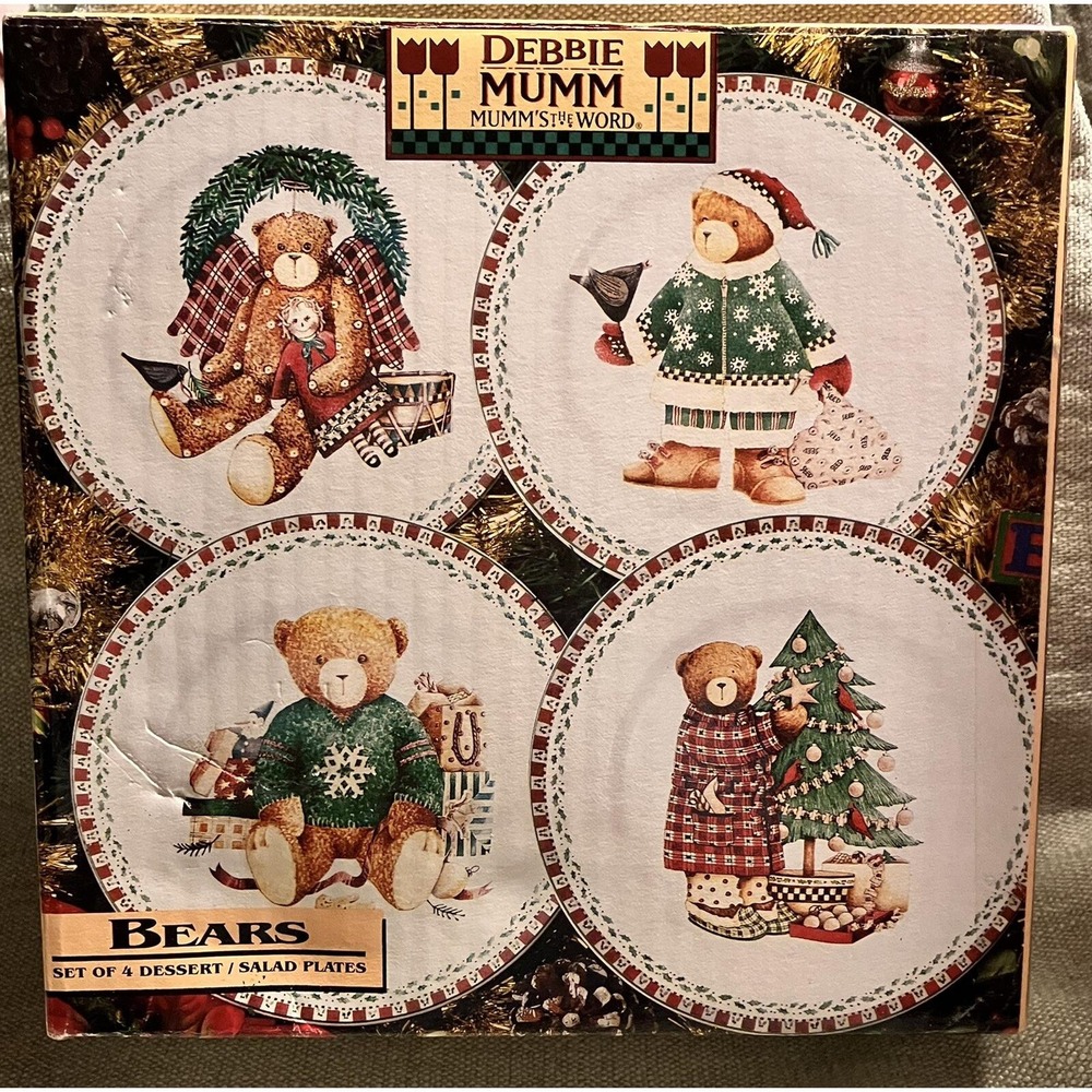1997 NOS Debbie Mumm Bears Dessert Salad Christmas Plates 4 Ct ~ Sakura